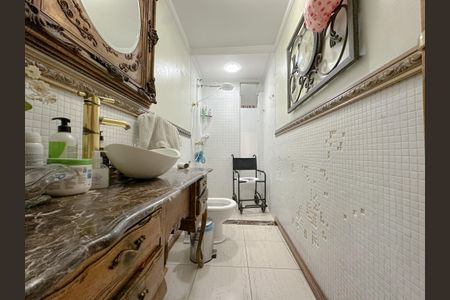 Casa para alugar com 399m², 3 quartos e 1 vagaBanheiro 