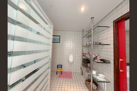 Casa para alugar com 399m², 3 quartos e 1 vagaBanheiro Suíte