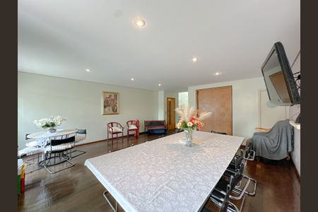 Casa para alugar com 399m², 3 quartos e 1 vagaSala de Jantar