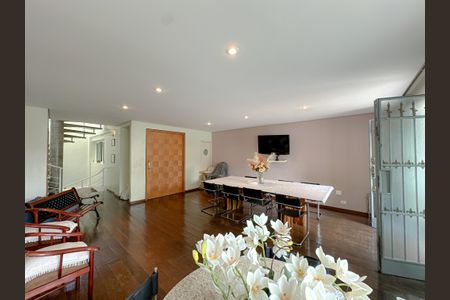 Casa para alugar com 399m², 3 quartos e 1 vagaSala de Jantar