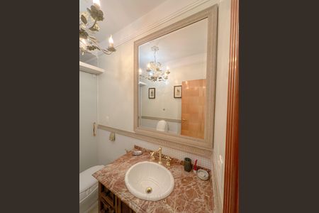 Casa para alugar com 399m², 3 quartos e 1 vagaBanheiro