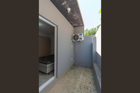 Casa à venda com 80m², 2 quartos e 1 vaga
