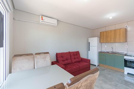 Casa à venda com 80m², 2 quartos e 1 vaga
