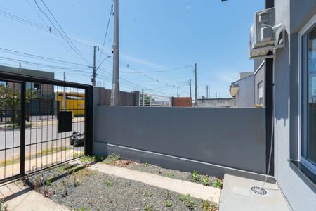 Casa à venda com 80m², 2 quartos e 1 vaga