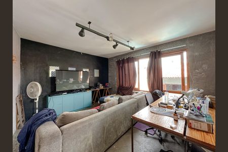 Casa à venda com 340m², 6 quartos e 5 vagasEstúdio