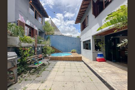 Casa à venda com 340m², 6 quartos e 5 vagasQuintal