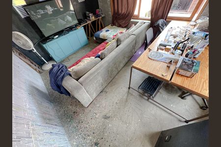 Casa à venda com 340m², 6 quartos e 5 vagasEstúdio