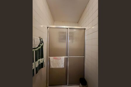 Casa à venda com 340m², 6 quartos e 5 vagasBanheiro Suíte Externa