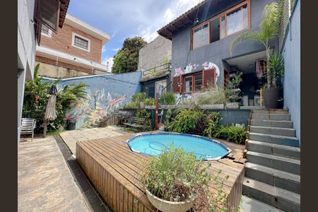 Casa à venda com 340m², 6 quartos e 5 vagasQuintal