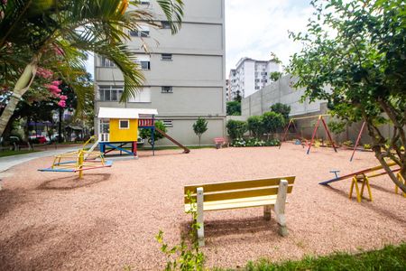 Apartamento à venda com 40m², 1 quarto e sem vagaÁrea comum - Playground