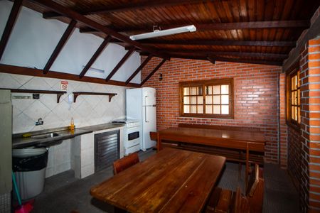 Apartamento à venda com 40m², 1 quarto e sem vagaÁrea comum - Churrasqueira