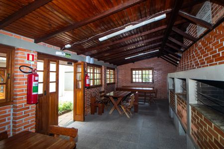 Apartamento à venda com 40m², 1 quarto e sem vagaÁrea comum - Churrasqueira