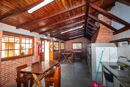 Apartamento à venda com 40m², 1 quarto e sem vagaÁrea comum - Churrasqueira