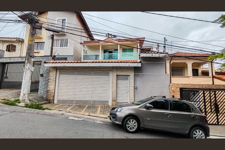 Casa à venda com 250m², 3 quartos e 1 vagaFachada