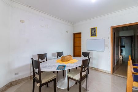 Casa à venda com 250m², 3 quartos e 1 vagaSala de Jantar