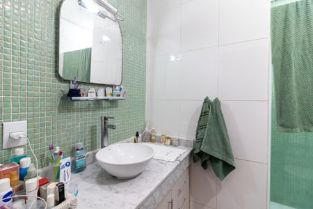 Casa à venda com 250m², 3 quartos e 1 vagaBanheiro da Suíte 1