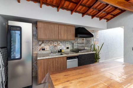 Casa à venda com 250m², 3 quartos e 1 vagaChurrasqueira