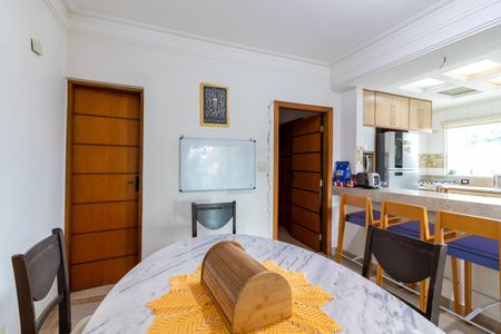 Casa à venda com 250m², 3 quartos e 1 vagaSala de Jantar