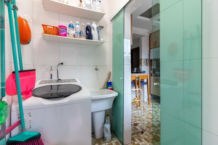 Casa à venda com 250m², 3 quartos e 1 vagaÁrea de Serviço