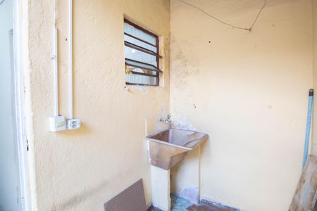 Casa para alugar com 32m², 1 quarto e sem vagaÁrea de Serviço