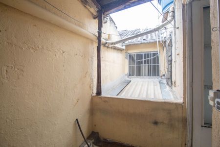 Casa para alugar com 32m², 1 quarto e sem vagaÁrea de Serviço