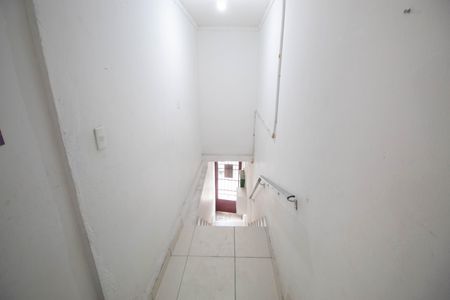Casa para alugar com 32m², 1 quarto e sem vagaEscada