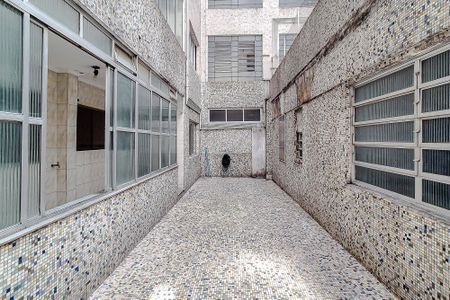 Apartamento para alugar com 230m², 3 quartos e sem vagaÁrea externa