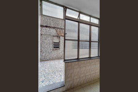 Apartamento para alugar com 230m², 3 quartos e sem vagaÁrea de Serviço