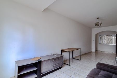 Apartamento para alugar com 230m², 3 quartos e sem vagaSala