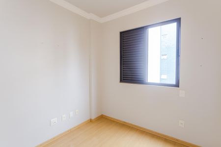 Apartamento para alugar com 88m², 3 quartos e 2 vagasQuarto 2