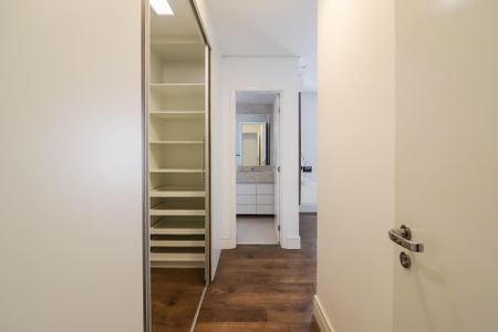 Apartamento para alugar com 171m², 3 quartos e 3 vagasSuíte 2