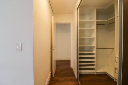 Apartamento para alugar com 171m², 3 quartos e 3 vagasSuíte 2