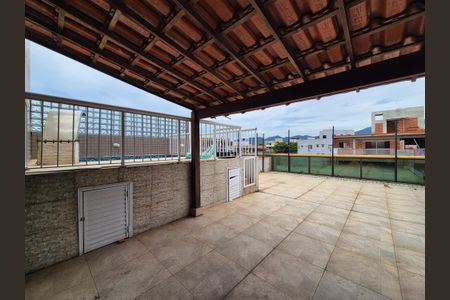 Apartamento para alugar com 220m², 3 quartos e 2 vagasÁrea externa 