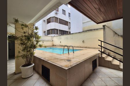 Apartamento para alugar com 220m², 3 quartos e 2 vagasÁrea comum 