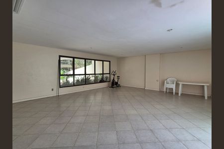 Apartamento para alugar com 220m², 3 quartos e 2 vagasÁrea comum