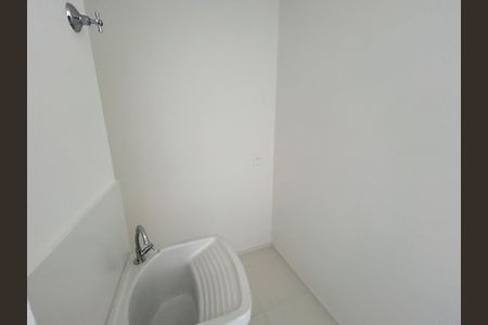 Apartamento à venda com 37m², 2 quartos e 1 vagaÁrea de Serviço