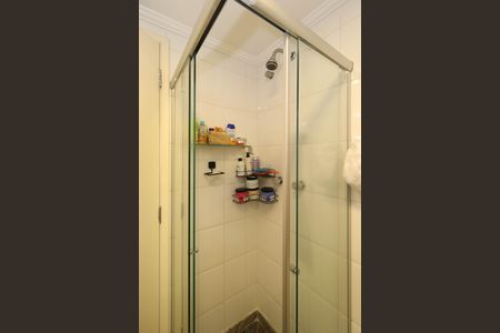 Apartamento para alugar com 150m², 4 quartos e 2 vagas Apartamento para alugar com 150m², 4 quartos e 2 vagasBanheiro da Suíte 1