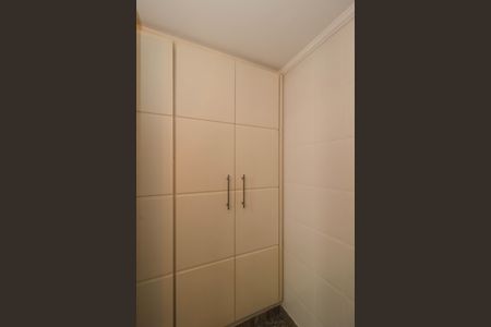 Apartamento para alugar com 150m², 4 quartos e 2 vagas Apartamento para alugar com 150m², 4 quartos e 2 vagasBanheiro