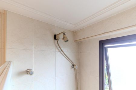 Apartamento à venda com 226m², 4 quartos e 3 vagasBanheiro da Suíte 1