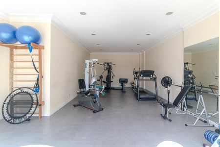 Apartamento à venda com 226m², 4 quartos e 3 vagasAcademia