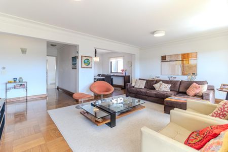 Apartamento à venda com 226m², 4 quartos e 3 vagasSala