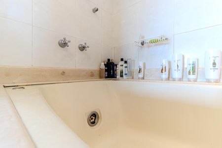 Apartamento à venda com 226m², 4 quartos e 3 vagasBanheiro da Suíte 3