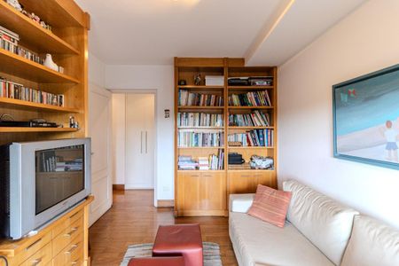 Apartamento à venda com 226m², 4 quartos e 3 vagasQuarto