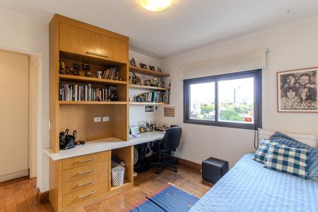 Apartamento à venda com 226m², 4 quartos e 3 vagasSuíte 1