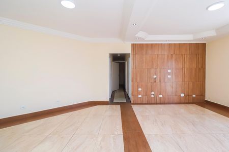 Sala de casa para alugar com 1 quarto, 150m² em Vila Vessoni, São Paulo