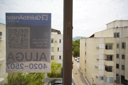 Suite - vista de apartamento para alugar com 2 quartos, 69m² em Trindade, Florianópolis