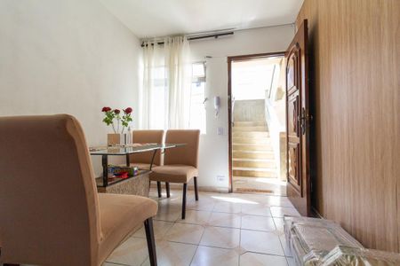 Apartamento à venda com 55m², 2 quartos e sem vaga Apartamento à venda com 55m², 2 quartos e sem vagaSala