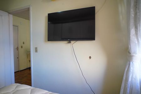 Quarto  de apartamento para alugar com 1 quarto, 45m² em Floresta, Porto Alegre