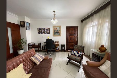 Casa à venda com 120m², 3 quartos e 3 vagasSala