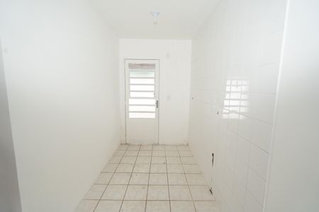 Cozinha de casa de condomínio à venda com 2 quartos, 74m² em Morro Santana, Porto Alegre